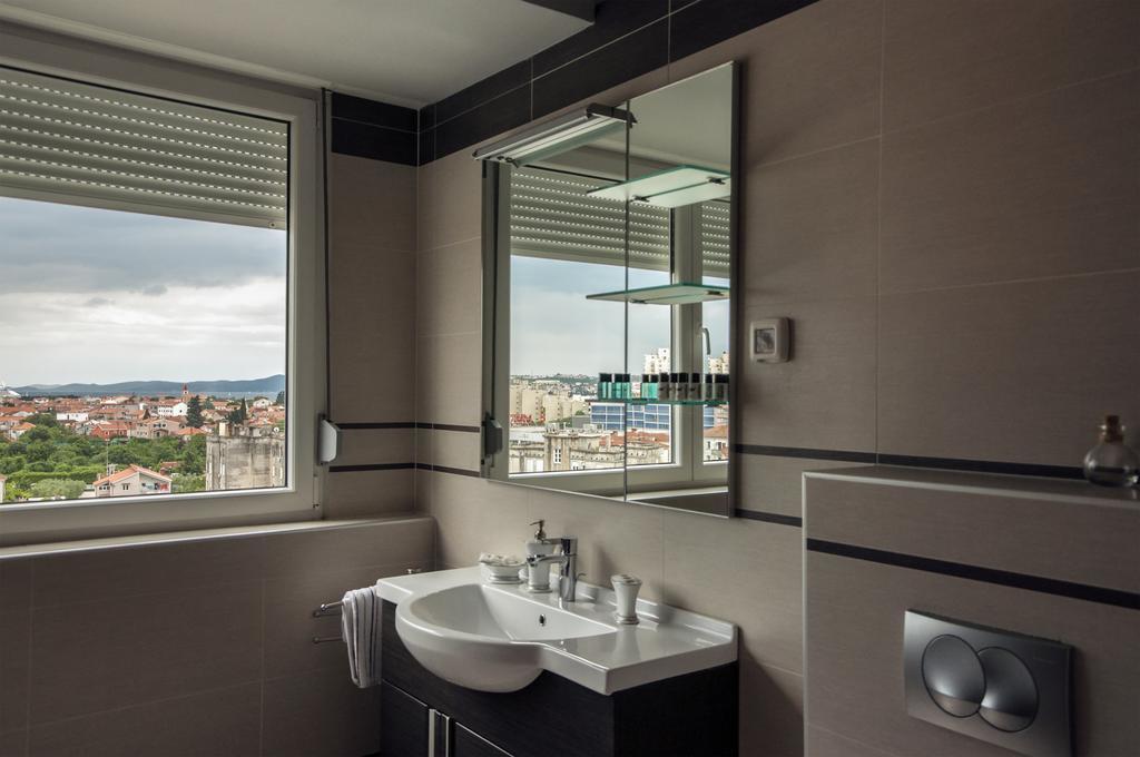 Sunset Penthouse Apartment With Jacuzzi And Seaview Zadar Eksteriør bilde