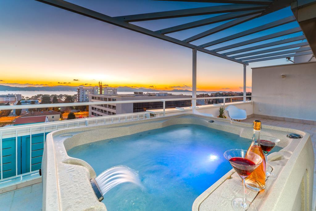 Sunset Penthouse Apartment With Jacuzzi And Seaview Zadar Eksteriør bilde