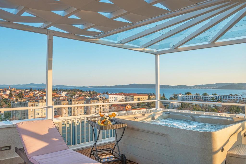 Sunset Penthouse Apartment With Jacuzzi And Seaview Zadar Eksteriør bilde